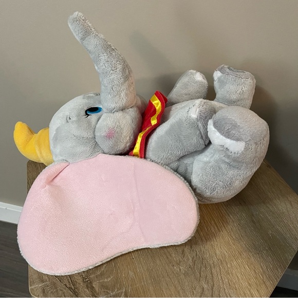 DISNEY STORE Dumbo Elephant Plush Toy - Picture 4 of 8